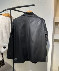 Alternative view of کت ayli