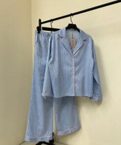 ست پیژامه بلوز و شلوار بلند راه راه با مغزی صورتی